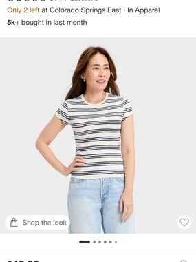 Universal Thread Cream and Navy Striped Short-Sleeve Crewneck Tee